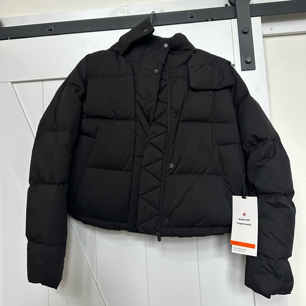 Lululemon Wunder Puff Crop jacket
